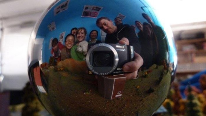A selfie with the "submarine" crew